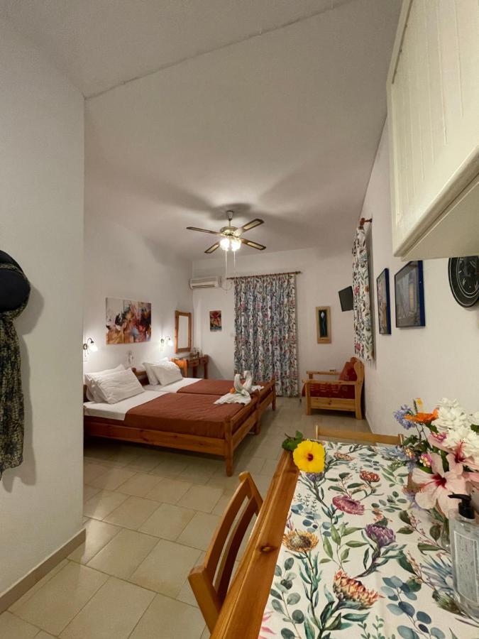 Villa Gelly'S Studios Алики Экстерьер фото