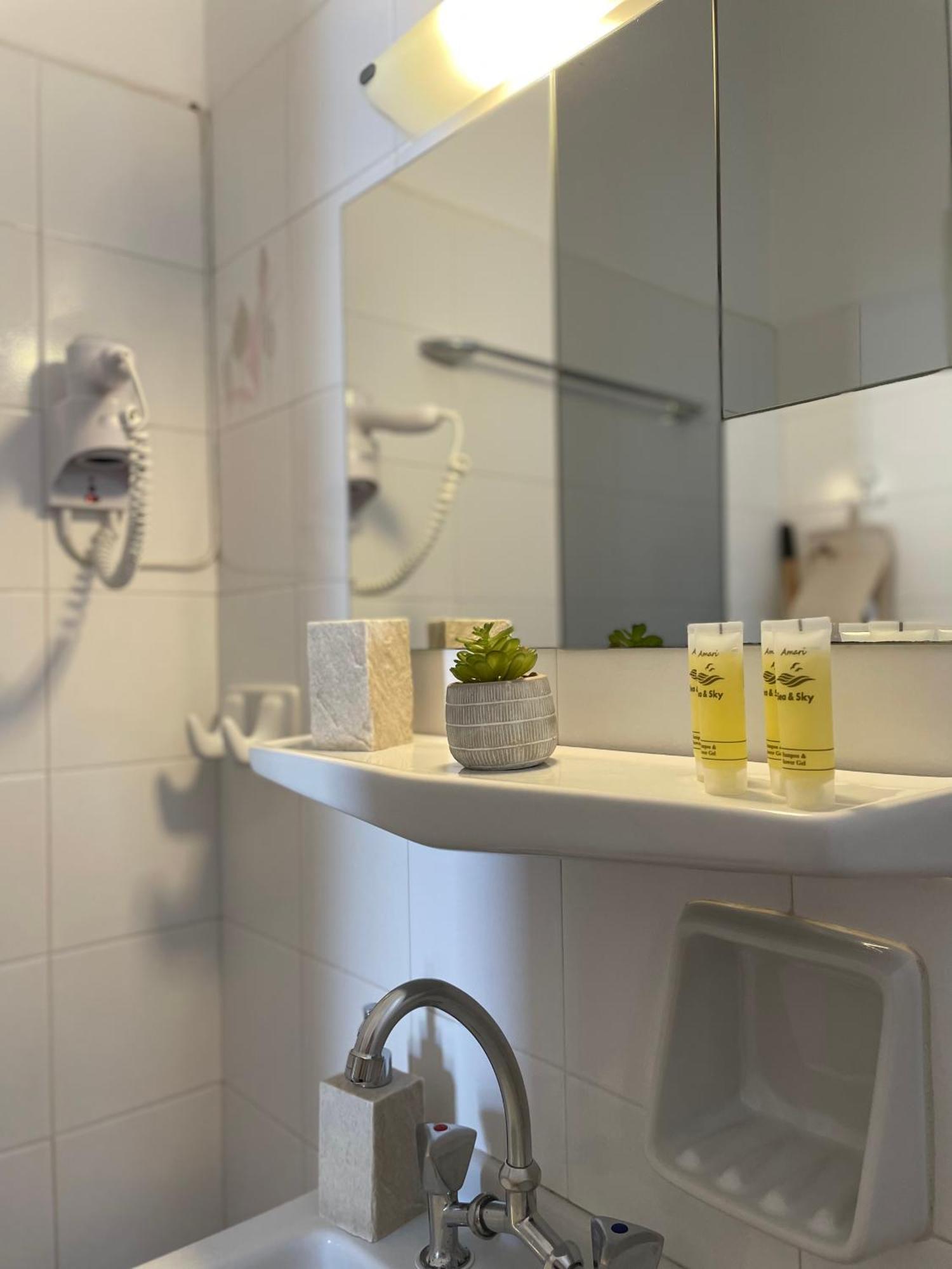 Villa Gelly'S Studios Алики Экстерьер фото